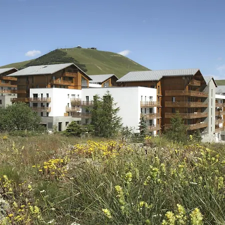 Et L'eclose By Odalys