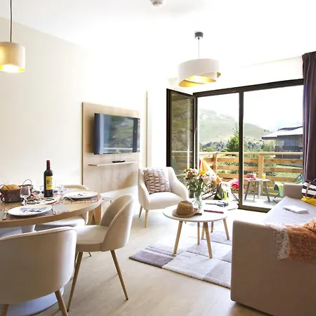 Aparthotel Prestige Odalys L'eclose *