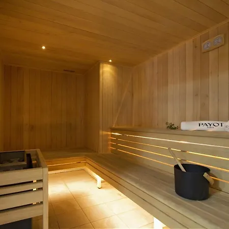 Prestige Odalys L'eclose Aparthotel *